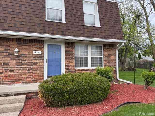 Condo For Sale - 6351 Beechfield Drive <br/> Lansing, MI 48911