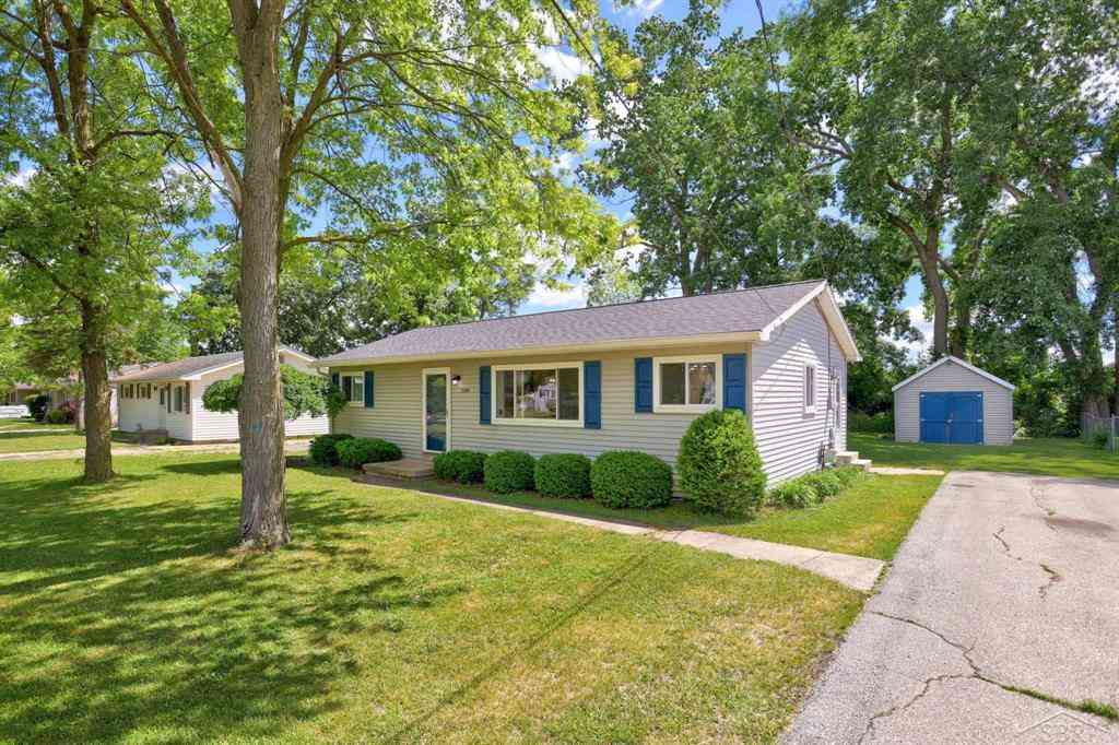 Homes For Sale - 3374 Meyer Place <br/> Saginaw, MI 48603