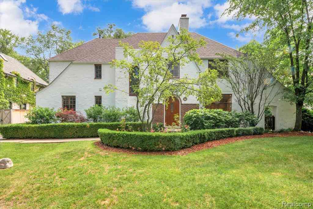 Homes For Rent - 455 Linden Road <br/> Birmingham, MI 48009