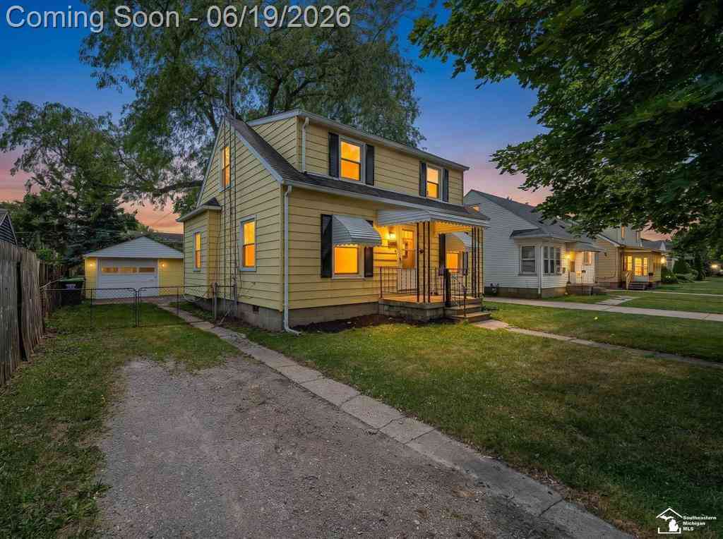 Homes For Sale - 713 Roeder Street <br/> Monroe, MI 48161