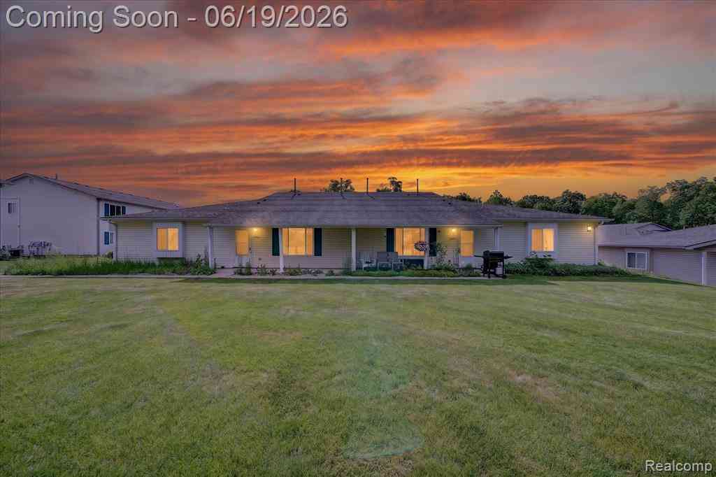 Condo For Sale - 9543 Parkwood Drive  #267<br/> Grand Blanc, MI 48439