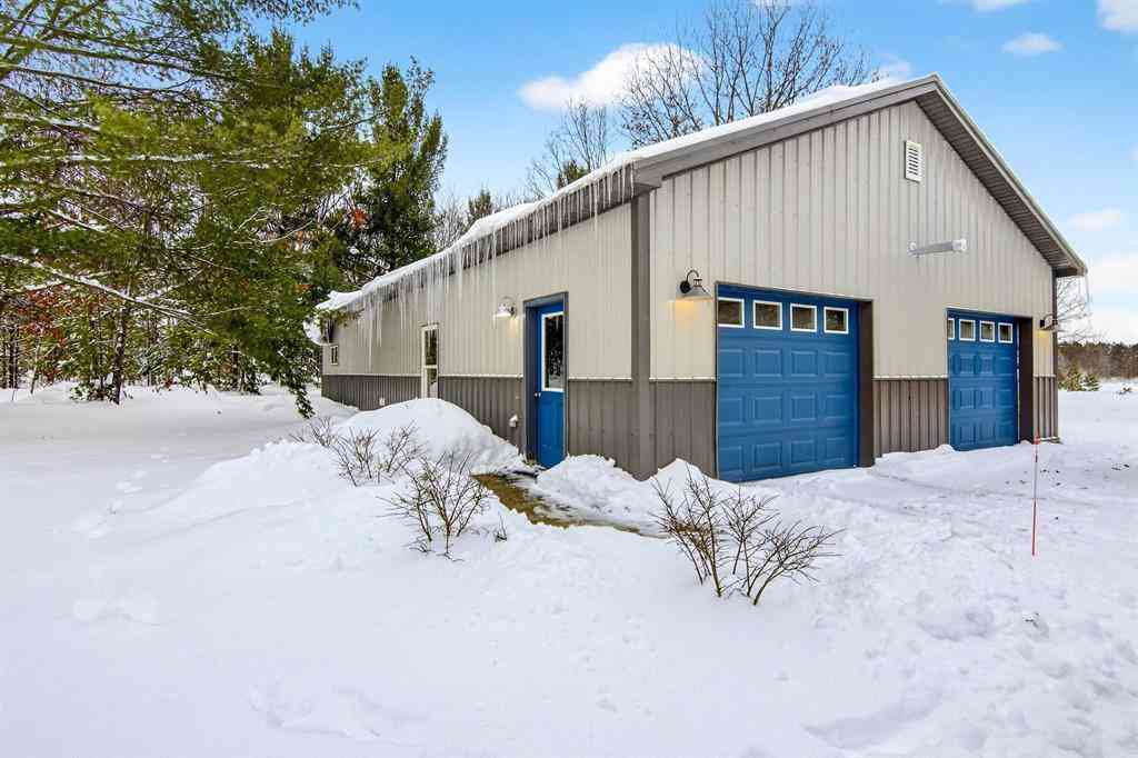 Homes For Sale - 11775 Country Acres Drive <br/> Interlochen, MI 49643