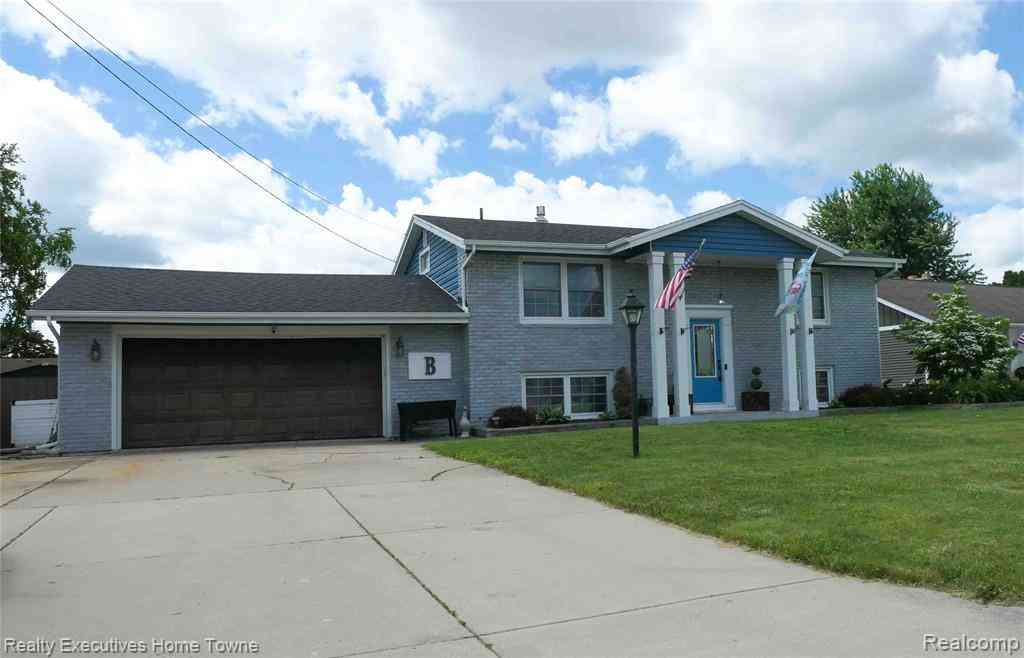 Homes For Sale - 2854 Elmwood Street <br/> Port Huron, MI 48060