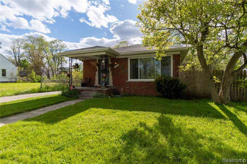 Homes For Sale - 18445 Helen Street <br/> Detroit, MI 48234