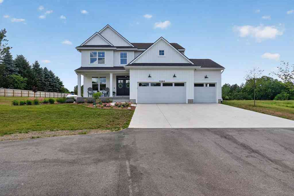Homes For Sale - 7895 Oak Grove Road <br/> Howell, MI 48855