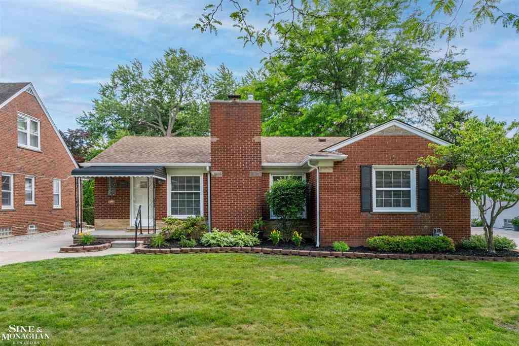 Homes For Sale - 21444 Severn Road <br/> Harper Woods, MI 48225