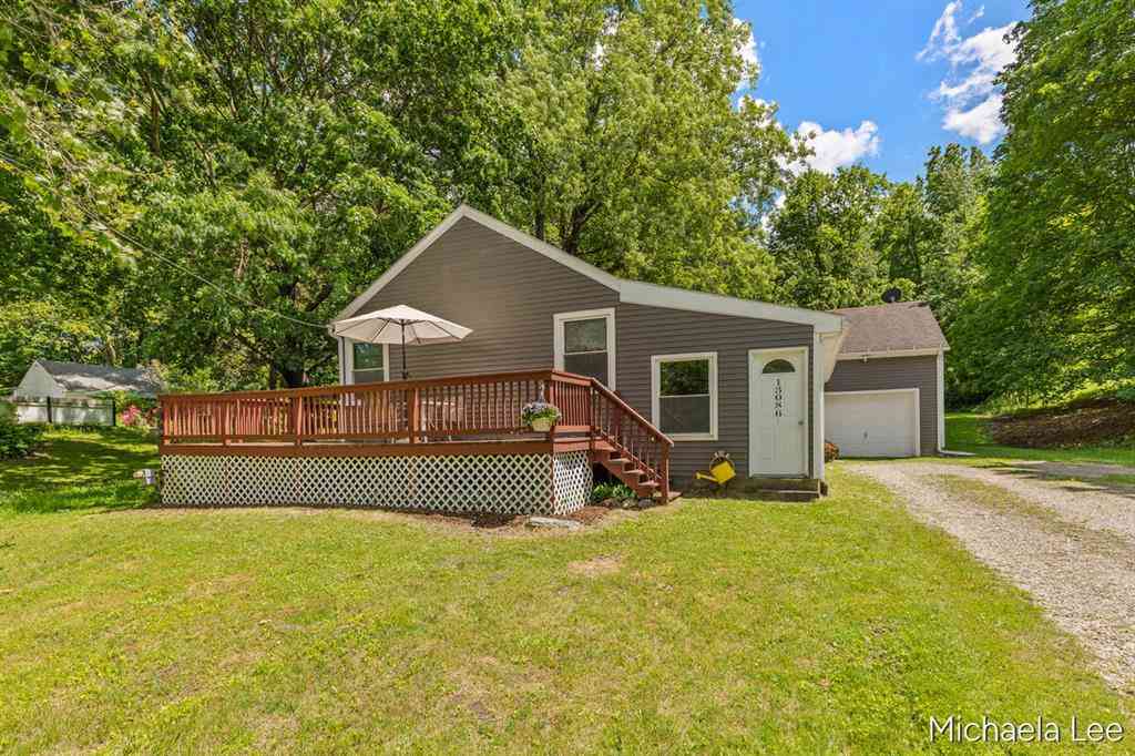Homes For Sale - 13086 Grand River Drive Se SE<br/> Lowell, MI 49331
