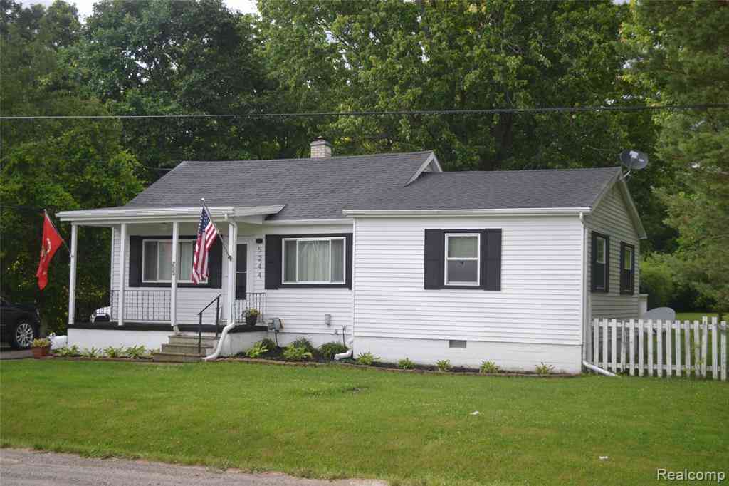 Homes For Sale - 5244 Oleksyn Road <br/> Flint, MI 48504