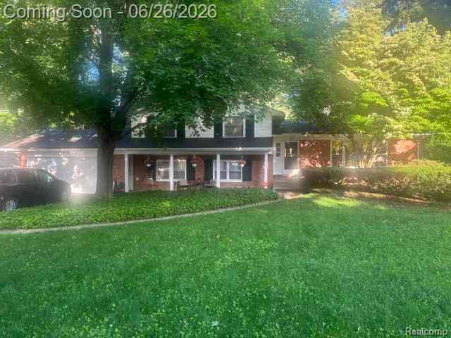 Homes For Sale - 6826 Spruce Drive <br/> Bloomfield Hills, MI 48301