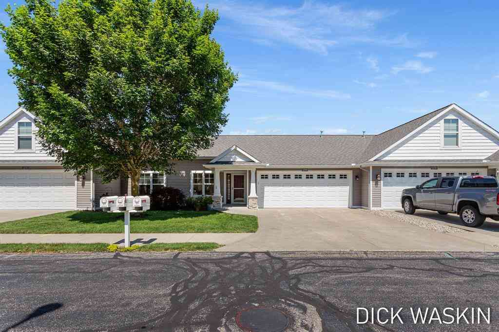 Condo For Sale - 1276 Prestwick Drive <br/> Holland, MI 49423