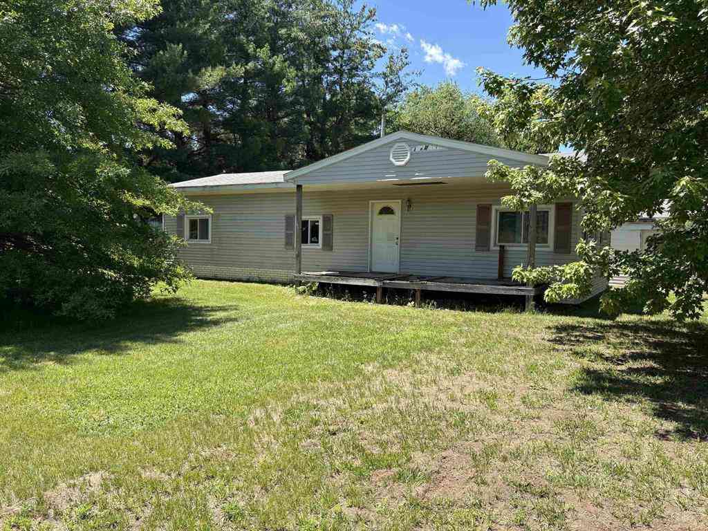 Homes For Sale - 4727 Brown Road <br/> Vassar, MI 48768