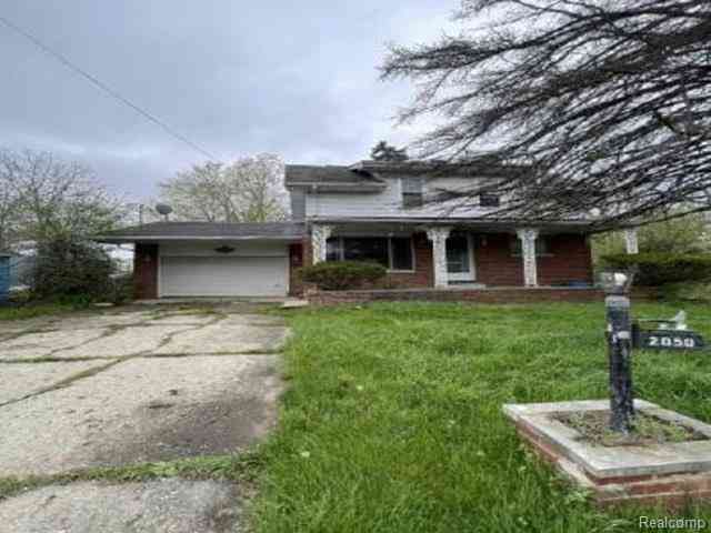 Homes For Sale - 2050 Aitken Avenue <br/> Flint, MI 48503