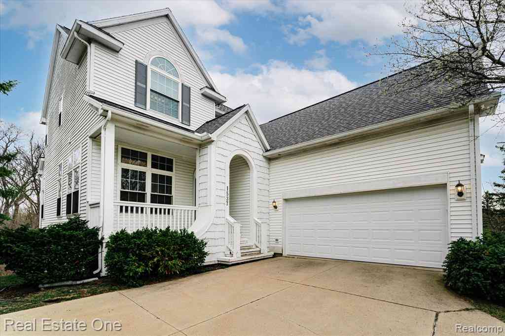 Homes For Sale - 1537 Chapleau Drive <br/> Ann Arbor, MI 48103
