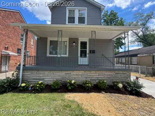 Homes For Sale - 19310 Centralia  <br/> Redford, MI 48240
