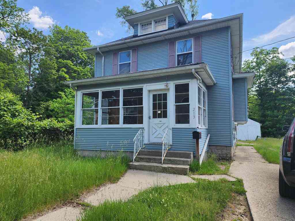 Homes For Sale - 213 E High Street <br/> Jackson County, Jackson, MI 49203
