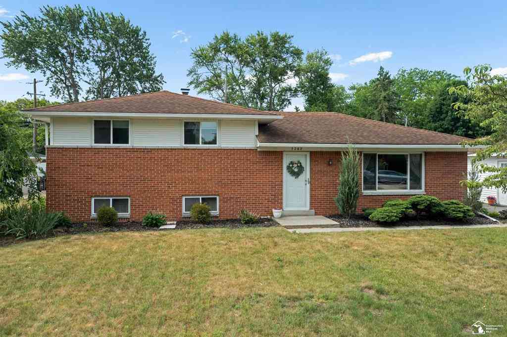 Homes For Sale - 7268 Brookside Drive <br/> Lambertville, MI 48144