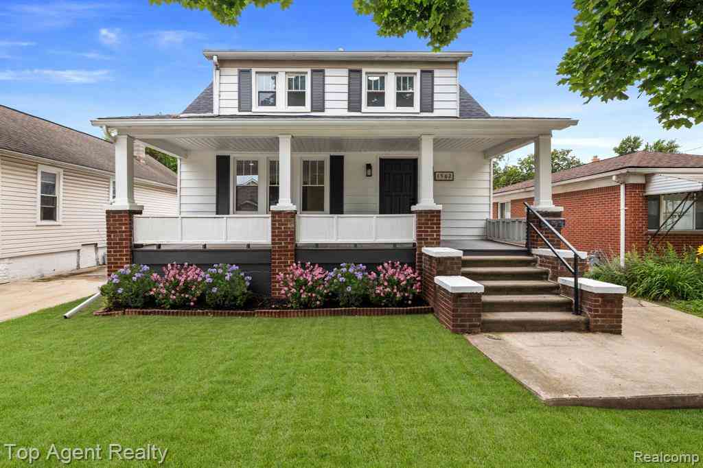 Homes For Sale - 1562 Lafayette Boulevard <br/> Wayne County, Lincoln Park, MI 48146