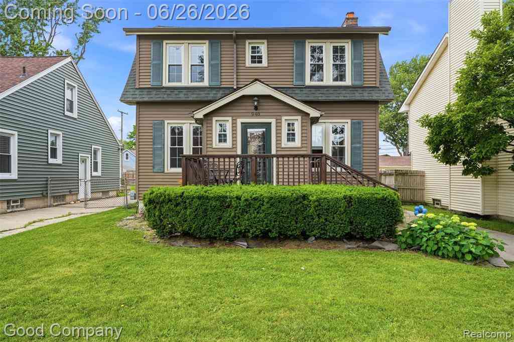 Homes For Sale - 948 Cambridge Road <br/> Berkley, MI 48072