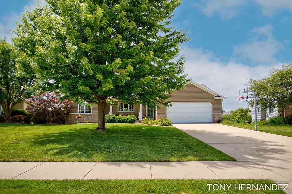 Homes For Sale - 6099 Sheldonoak Drive <br/> Ottawa County, Hudsonville, MI 49426