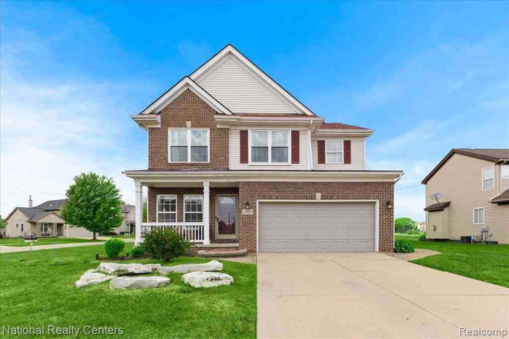 Homes For Sale - 25035 Constitution Avenue <br/> Warren, MI 48089
