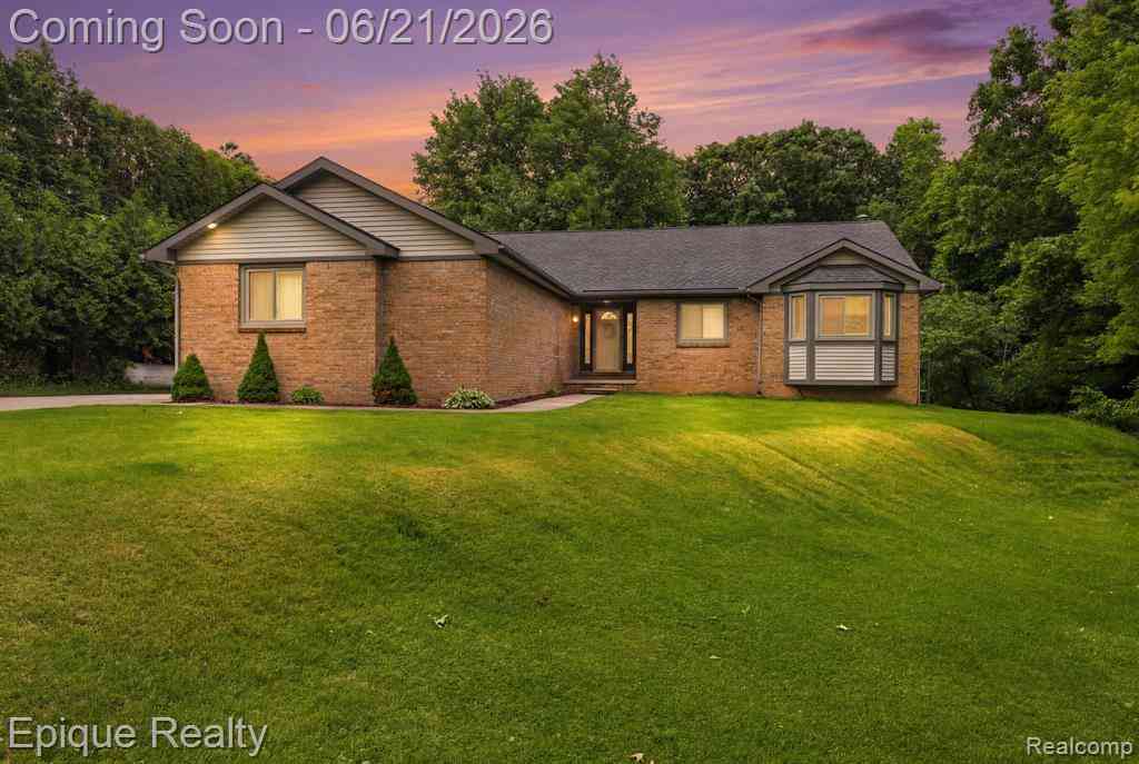 Homes For Sale - 2348 Rochester Road <br/> Leonard, MI 48367