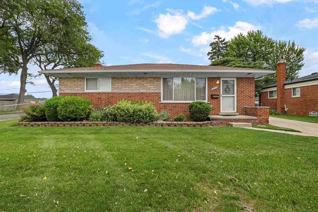 Homes For Sale - 28450 Suburban Drive <br/> Warren, MI 48088