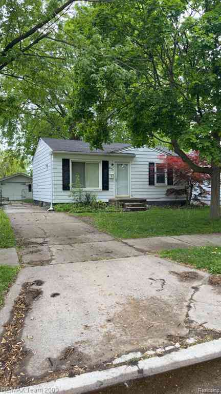 Homes For Sale - 8094 Oak Street <br/> Taylor, MI 48180