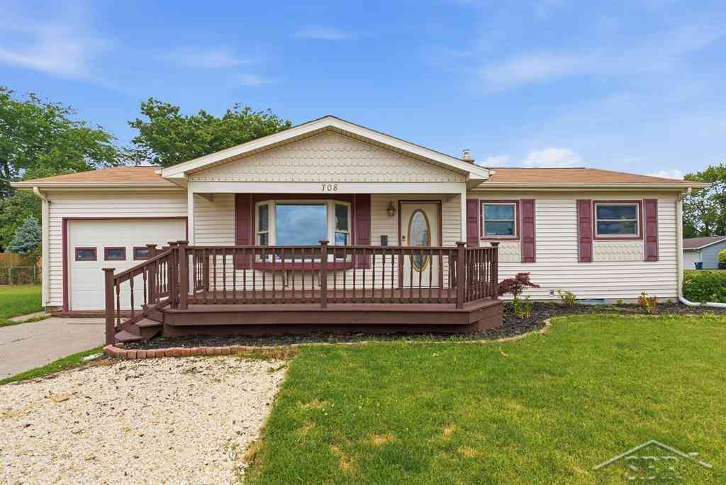 Homes For Sale - 708 Piper Drive <br/> Saginaw, MI 48604