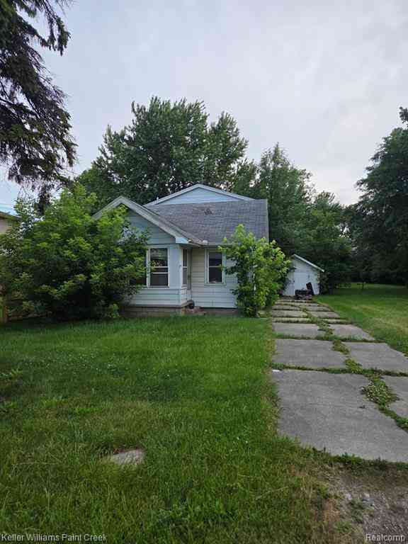 Homes For Sale - 2051 Orpington Drive <br/> Troy, MI 48083