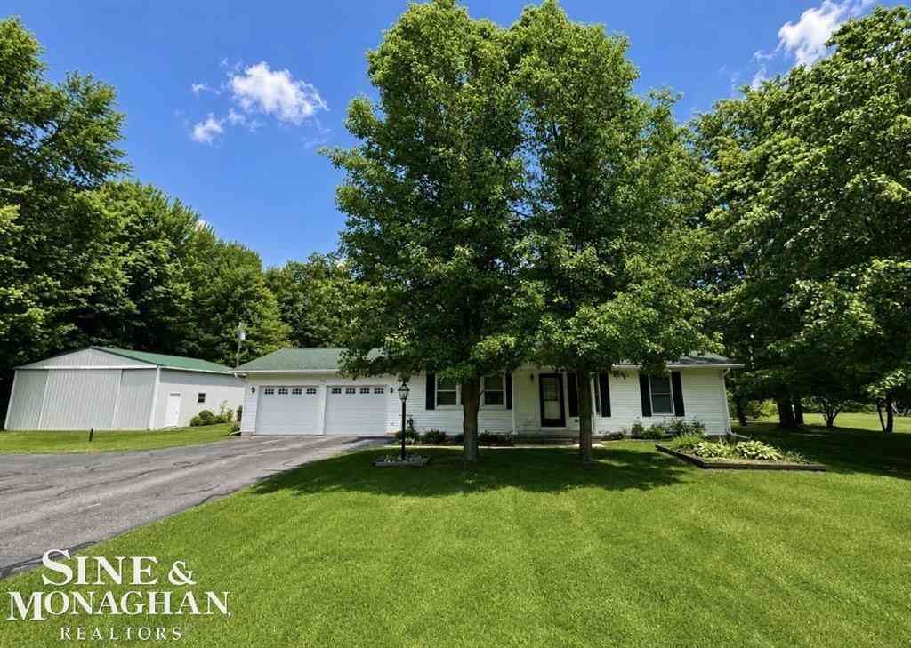 Homes For Sale - 9211 Folkert Road <br/> Algonac, MI 48001