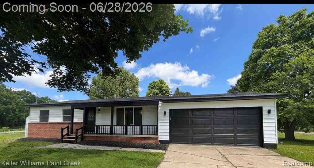 Homes For Sale - 5143 Todd Street <br/> Grand Blanc, MI 48439