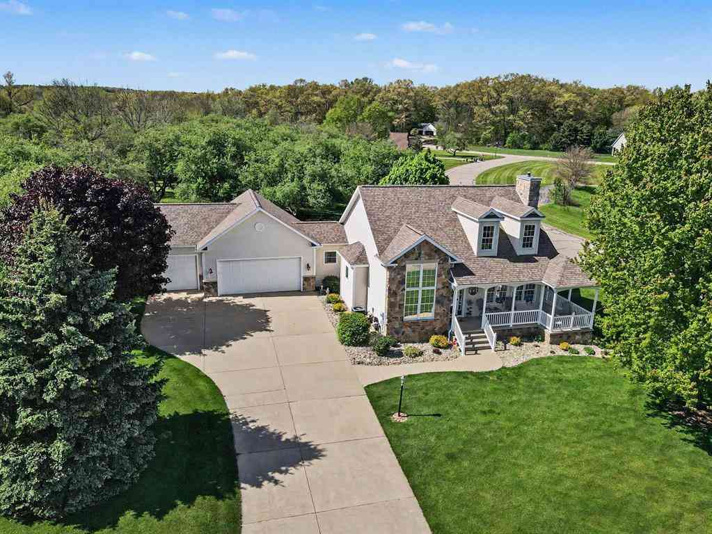 Homes For Sale - 7928 Spring Haven <br/> Kalamazoo, MI 49009