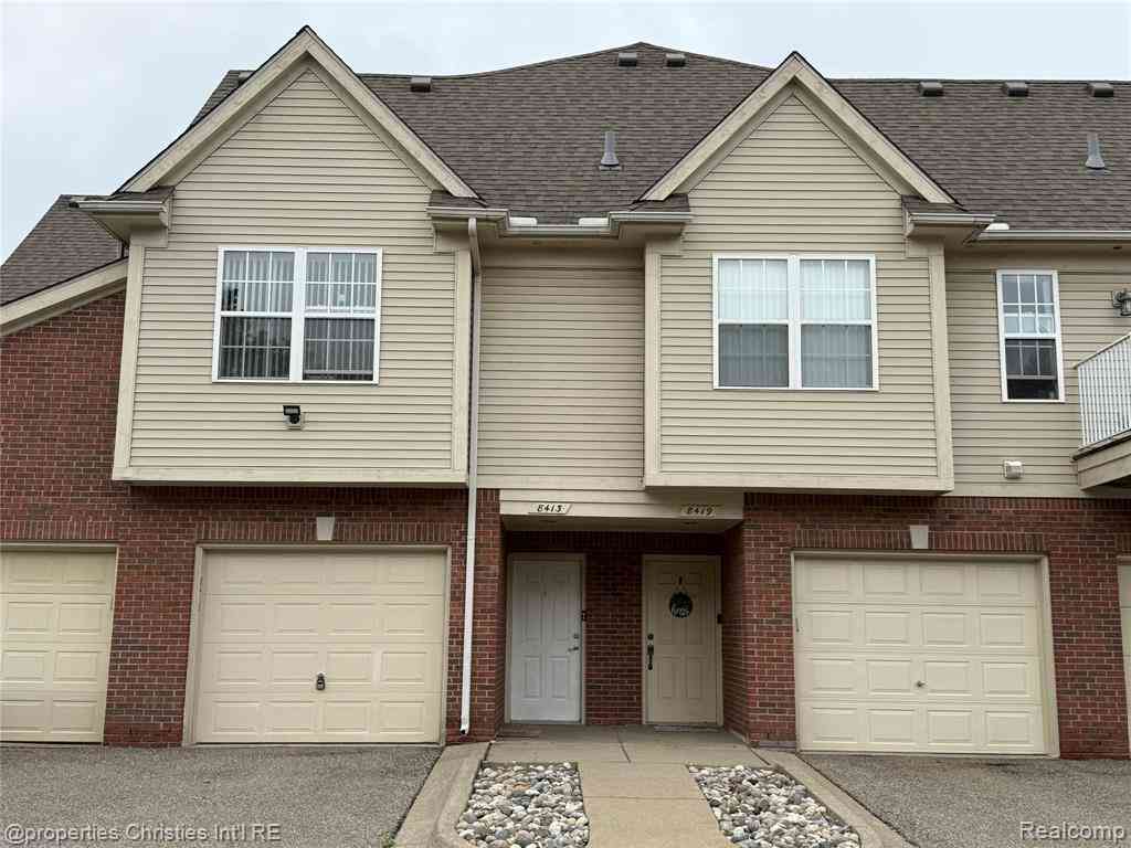 Condo For Rent - 8413 Heywood Circle <br/> Sterling Heights, MI 48312