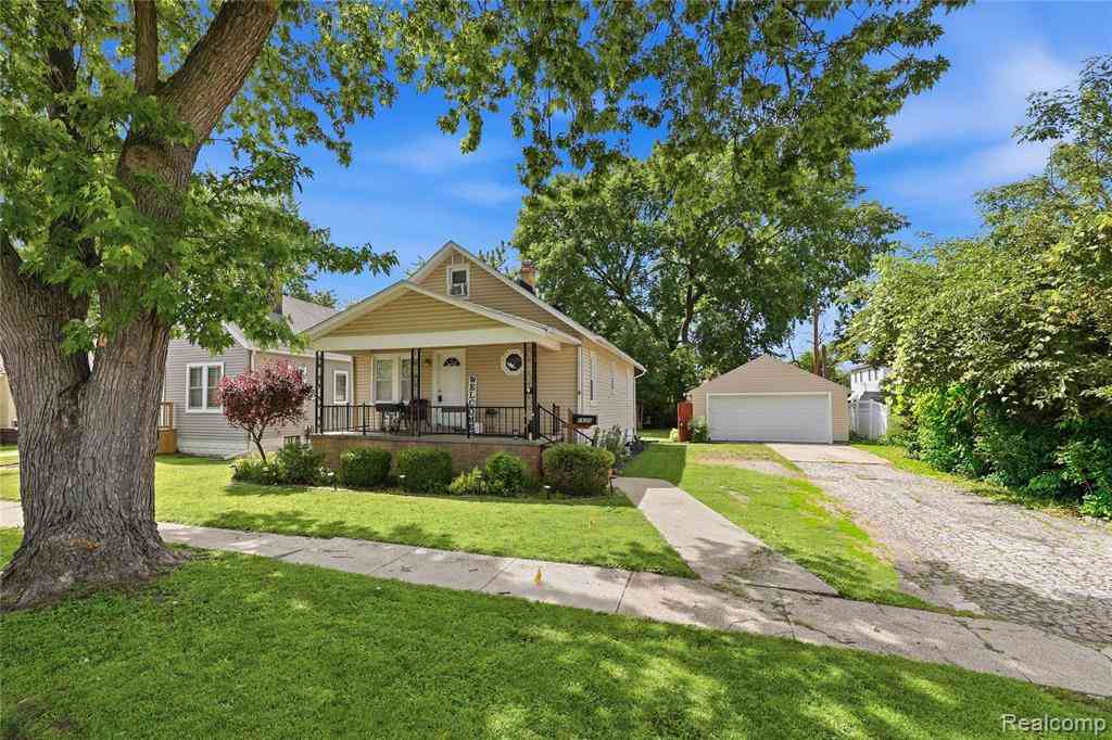 Homes For Sale - 1630 Gordon Street <br/> Saint Clair County, Port Huron, MI 48060