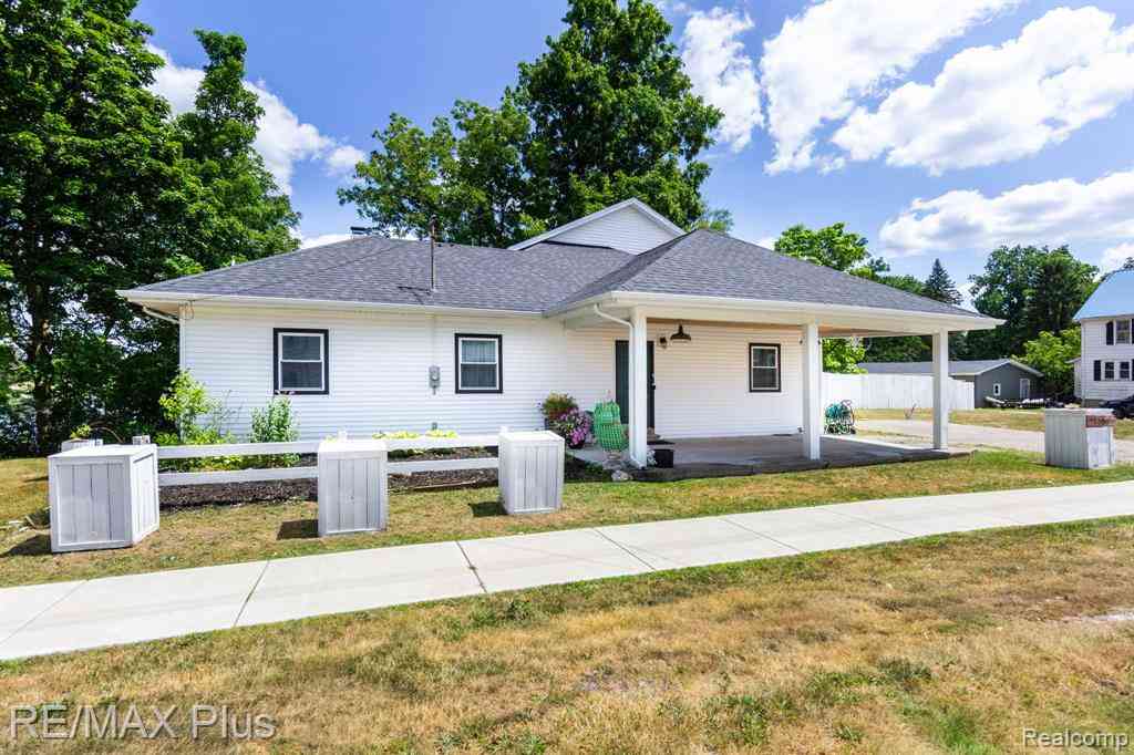 Homes For Sale - 6339 Gale Road <br/> Atlas, MI 48411