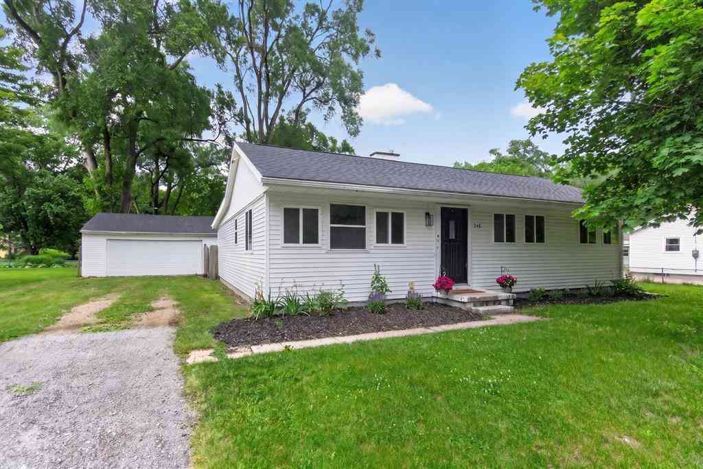 Homes For Sale - 248 Mcconnell Drive <br/> Jackson, MI 49201