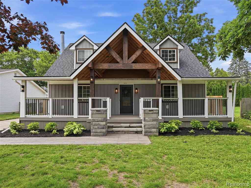 Homes For Sale - 282 E Gates Street <br/> Romeo, MI 48065