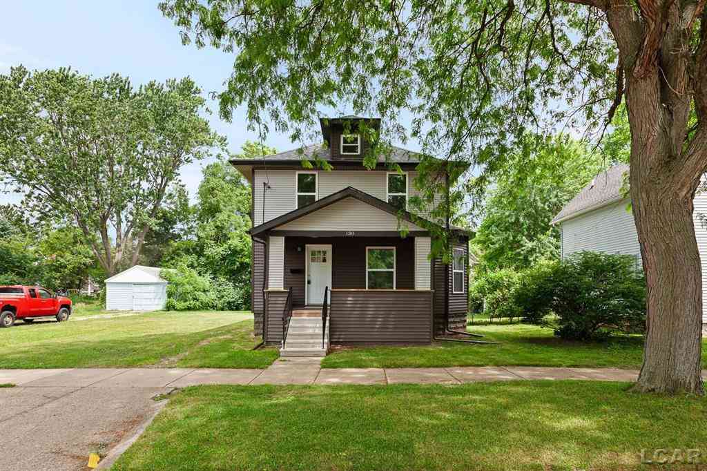 Homes For Sale - 138 E Robinson Street <br/> Jackson, MI 49203