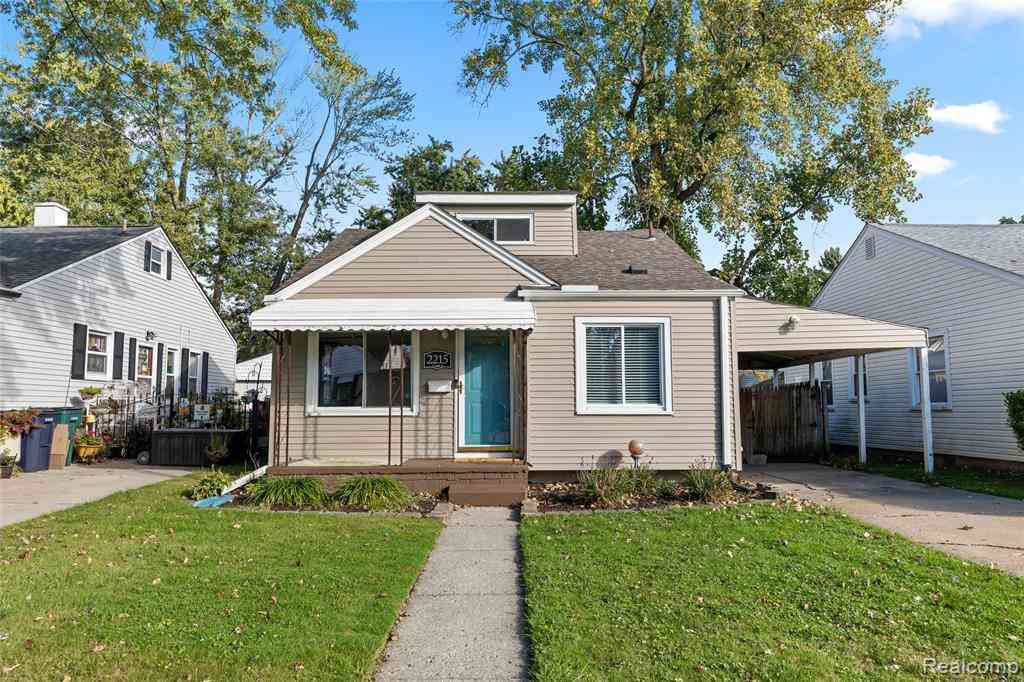 Homes For Rent - 2215 Rowland Avenue <br/> Royal Oak, MI 48067