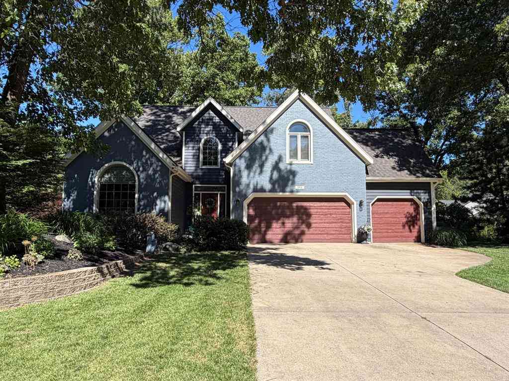 Homes For Sale - 594 Springwood Drive <br/> Kalamazoo, MI 49009