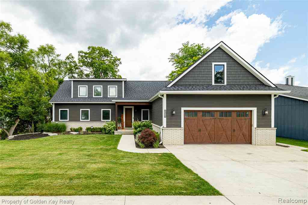 Homes For Sale - 1210 W Oakley Park Road <br/> Oakland County, Commerce Twp, MI 48390