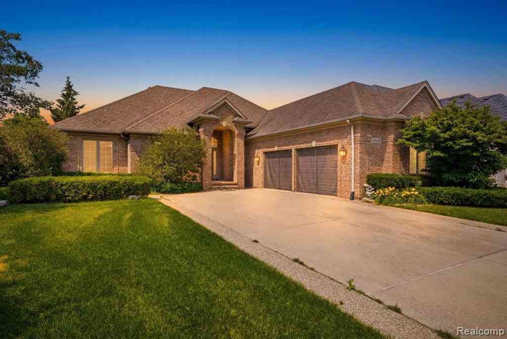 Homes For Sale - 21683 Trevor Court <br/> Macomb, MI 48044