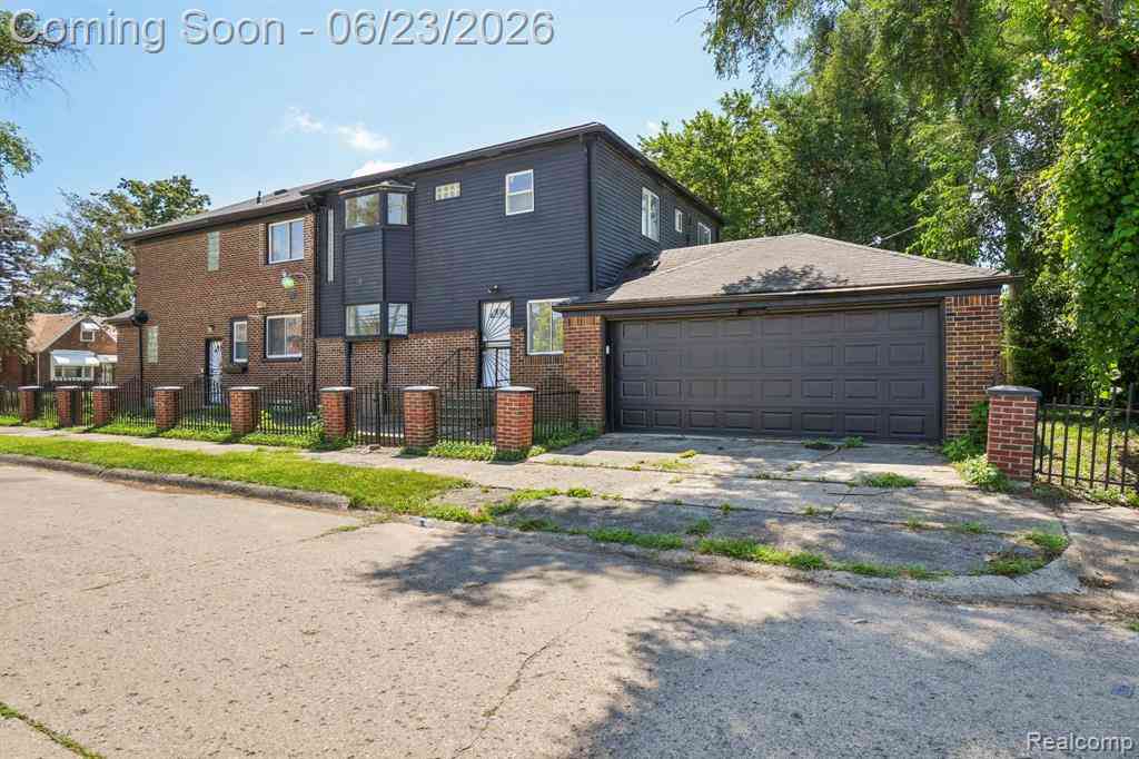 Homes For Sale - 19211 Birwood Street <br/> Detroit, MI 48221