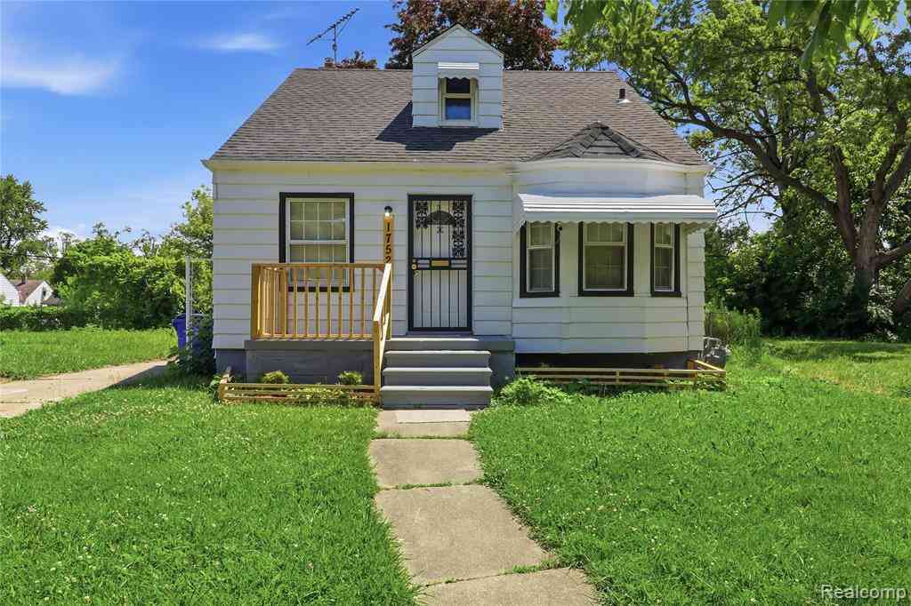Homes For Sale - 17524 Heyden Street <br/> Detroit, MI 48219