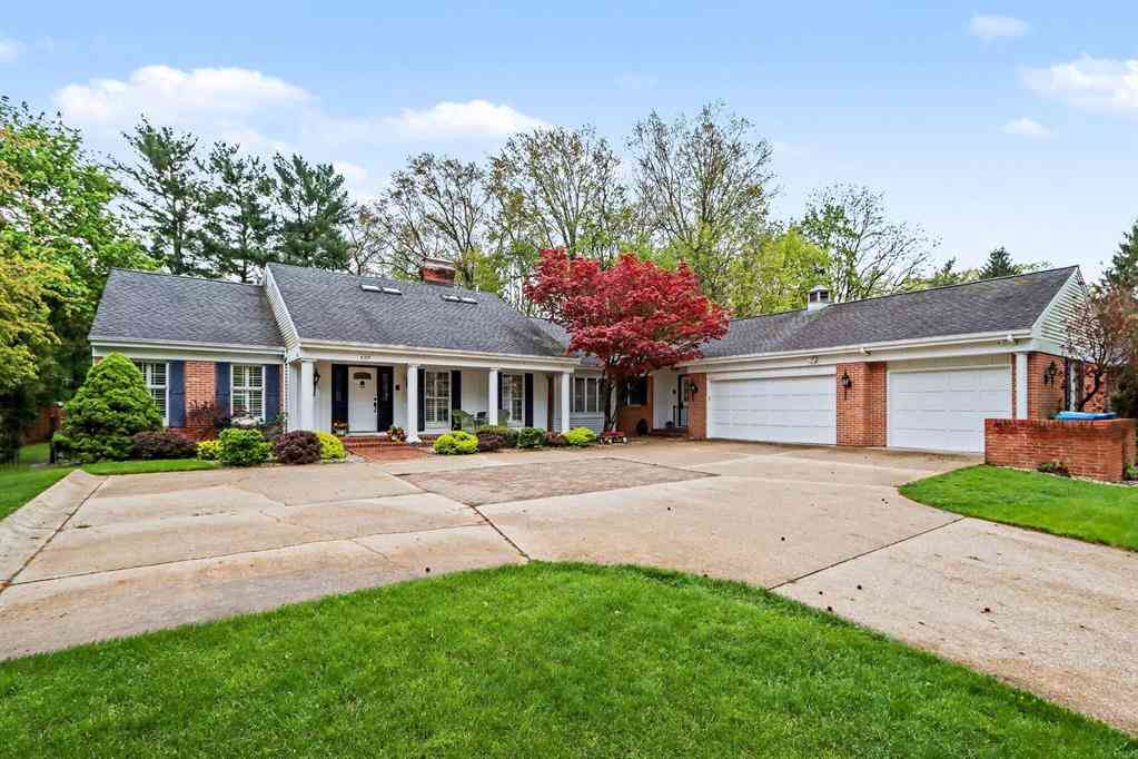 Homes For Sale - 4319 Bronson Boulevard <br/> Kalamazoo, MI 49008
