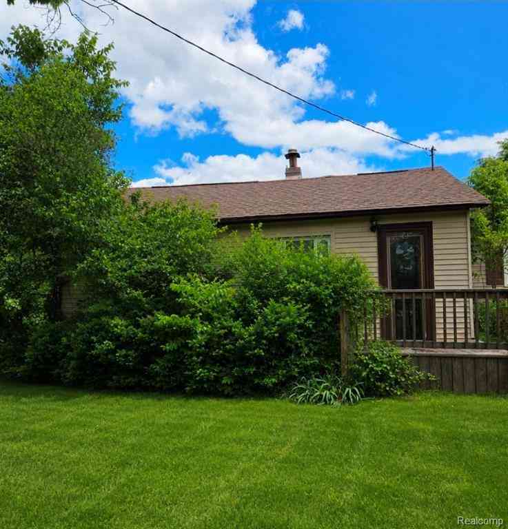 Homes For Sale - 4733 Jamm Road <br/> Lake Orion, MI 48359