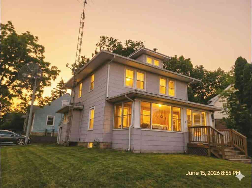 Homes For Sale - 701 Dupont Street <br/> Flint, MI 48504