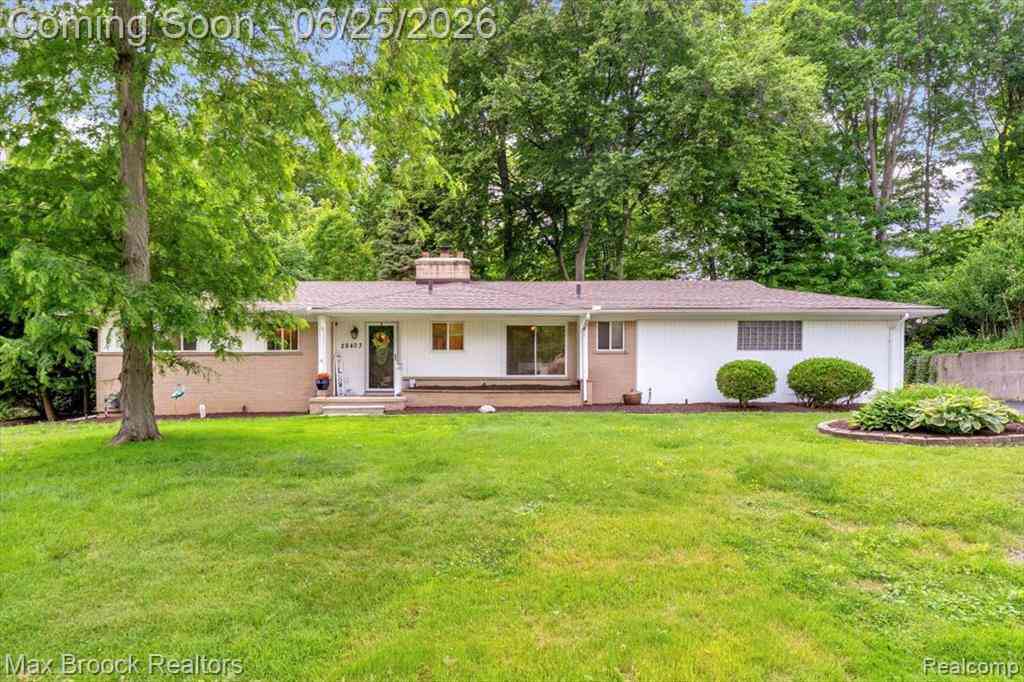 Homes For Sale - 28403 Peppermill Road <br/> Farmington, MI 48331