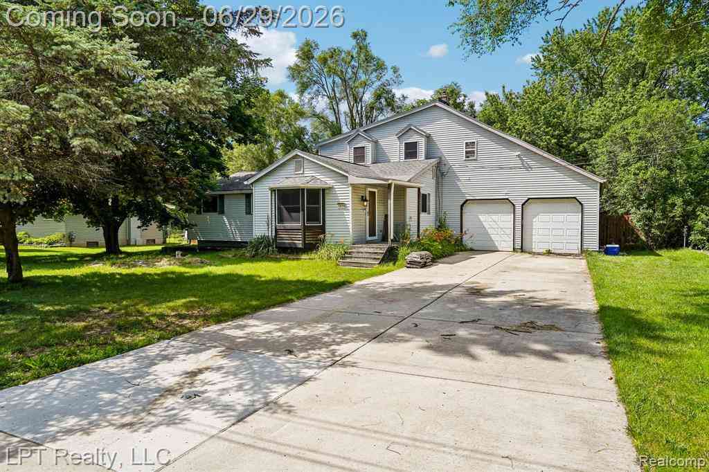 Homes For Sale - 3070 Reeder Road <br/> Oakland County, Clarkston, MI 48346