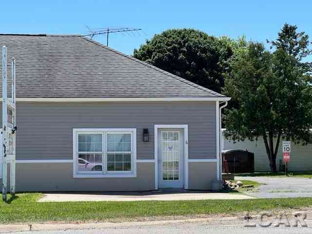 Homes For Rent - 1801 W Michigan Avenue <br/> Lenawee County, Clinton, MI 49236